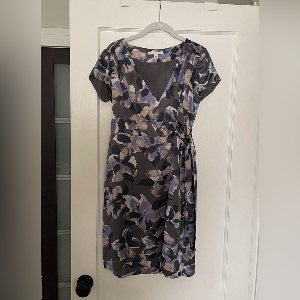 Banana Republic wrap dress Size 2